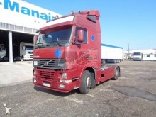 cap tractor Volvo