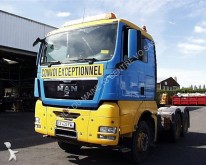 MAN exceptional transport tractor unit