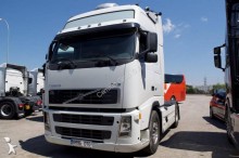 Volvo FH12 420 tractor unit