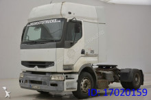 Renault tractor unit