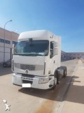 cap tractor Renault