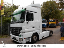 tracteur convoi exceptionnel Mercedes