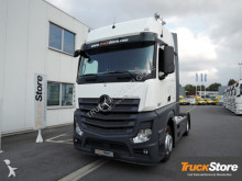 Mercedes tractor unit