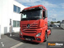 Mercedes tractor unit