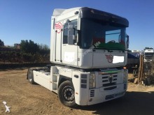 Renault tractor unit
