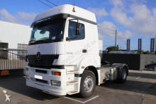 Mercedes Axor 1840 tractor unit