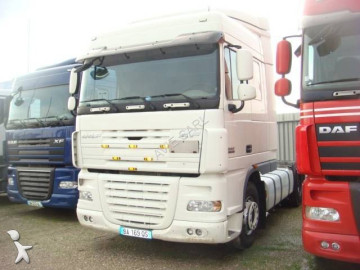 DAF XF 460 tractor unit
