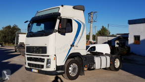 cap tractor Volvo