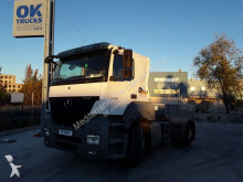 Mercedes tractor unit