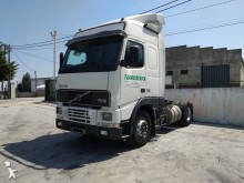 Volvo FH12 tractor unit