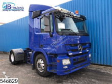 Mercedes Actros 1836