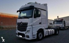 Mercedes tractor unit