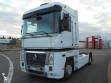Renault tractor unit
