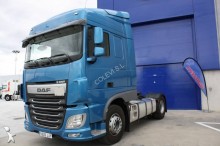 cap tractor DAF
