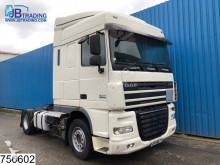 DAF XF 410 tractor unit
