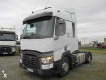 cap tractor Renault