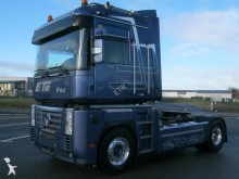Renault AE 500 DXI tractor unit