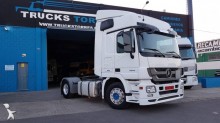 Mercedes tractor unit