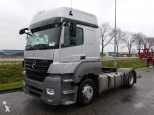 Mercedes Axor 1836 tractor unit