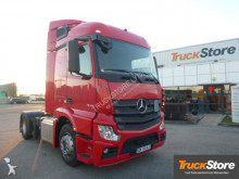 Mercedes Actros
