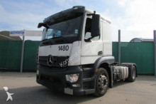 Mercedes Sattelzugmaschine