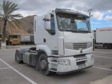 Renault tractor unit