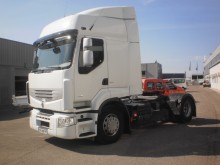 Renault tractor unit