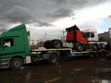 Mercedes tractor unit