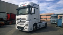 used hazardous materials / ADR tractor unit