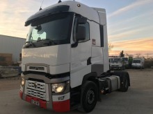 cap tractor Renault
