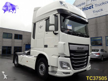 DAF XF tractor unit