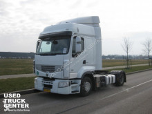 Renault Premium tractor unit