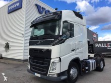 cap tractor Volvo