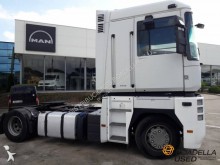 Renault Magnum 460 tractor unit