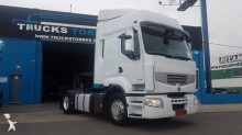 Renault tractor unit
