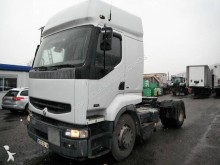 Renault tractor unit