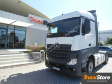 Mercedes tractor unit