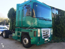 Renault tractor unit