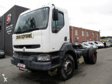 Renault Kerax 400 tractor unit