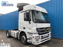 Mercedes Actros 1836