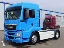 used hazardous materials / ADR tractor unit