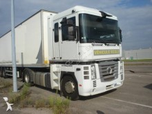 Renault AE 460 DXI tractor unit