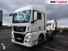 used hazardous materials / ADR tractor unit