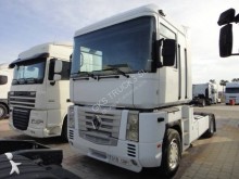 Renault Magnum 440 tractor unit