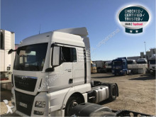 used hazardous materials / ADR tractor unit