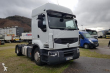 Renault tractor unit