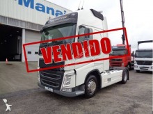 tractor Volvo FH13 460