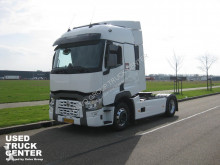 Renault tractor unit