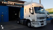 Renault Premium 460 EEV tractor unit