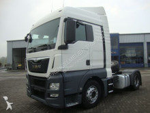 MAN 18-440 tractor unit